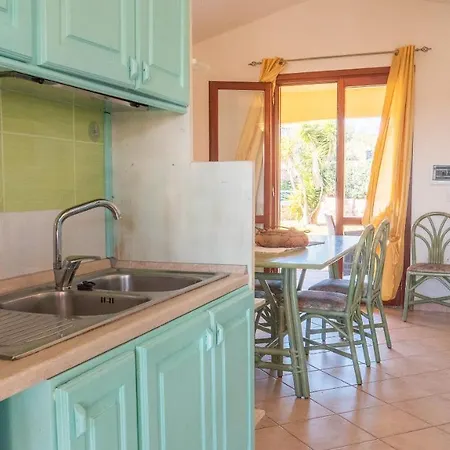Tatil Evi Con Giardino A *